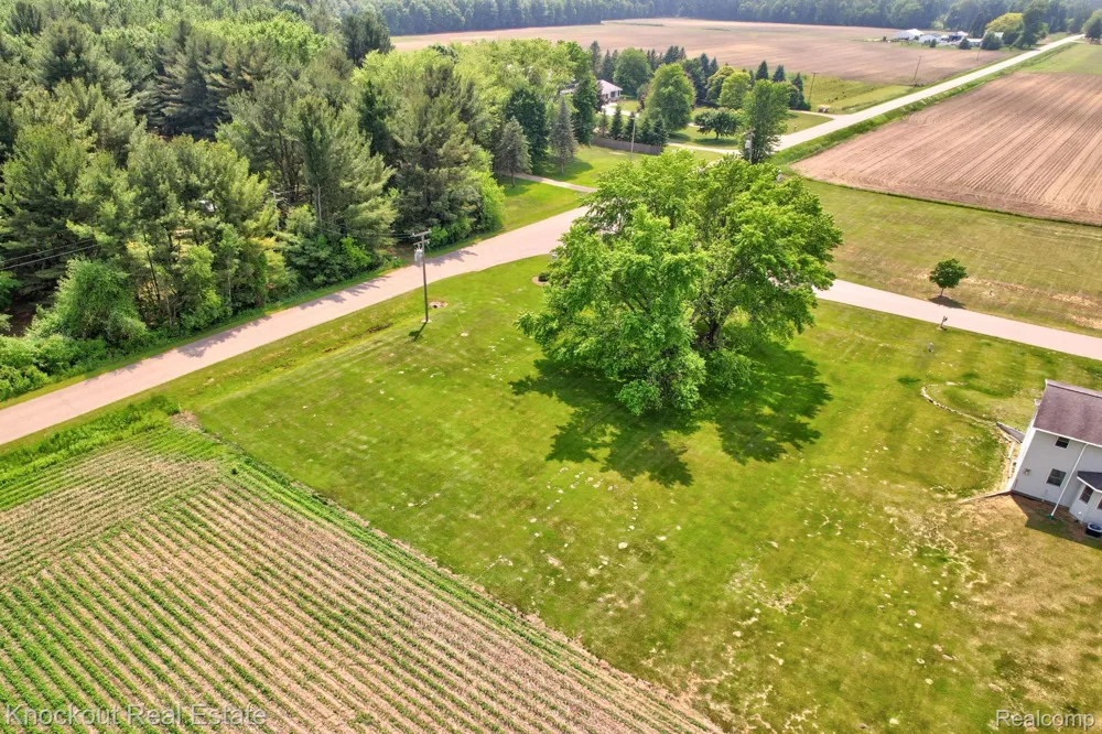Evergreen Trail Tuscola Township, MI 48768