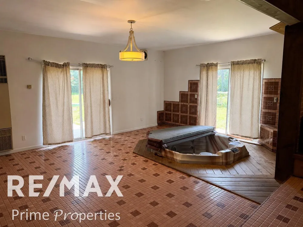 3195 Dixie Court Bridgeport Charter Township, MI 48601