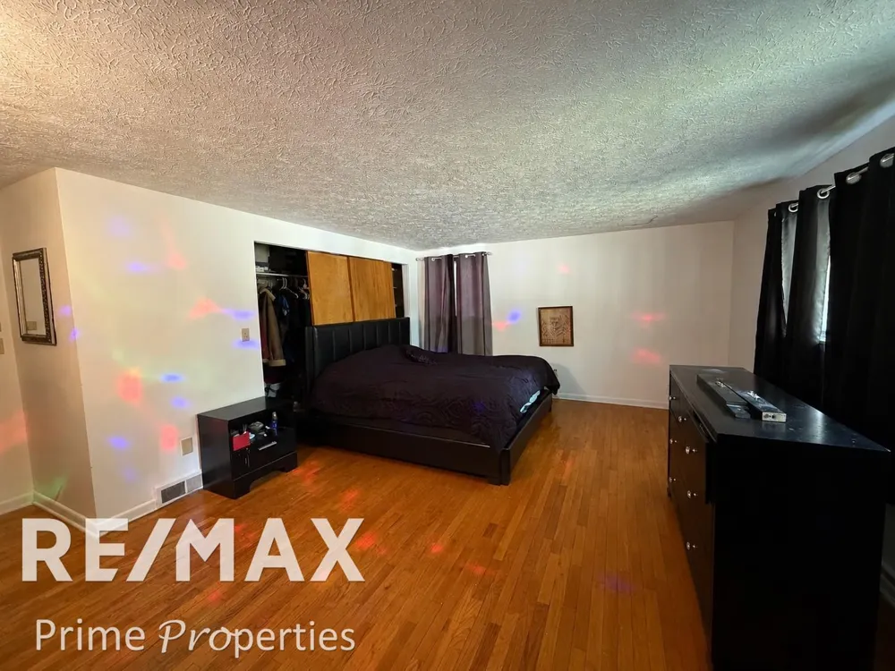3195 Dixie Court Bridgeport Charter Township, MI 48601
