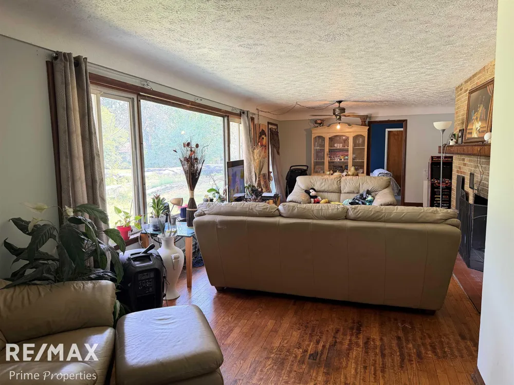 3195 Dixie Court Bridgeport Charter Township, MI 48601