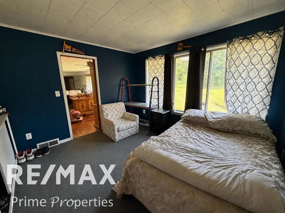 3195 Dixie Court Bridgeport Charter Township, MI 48601