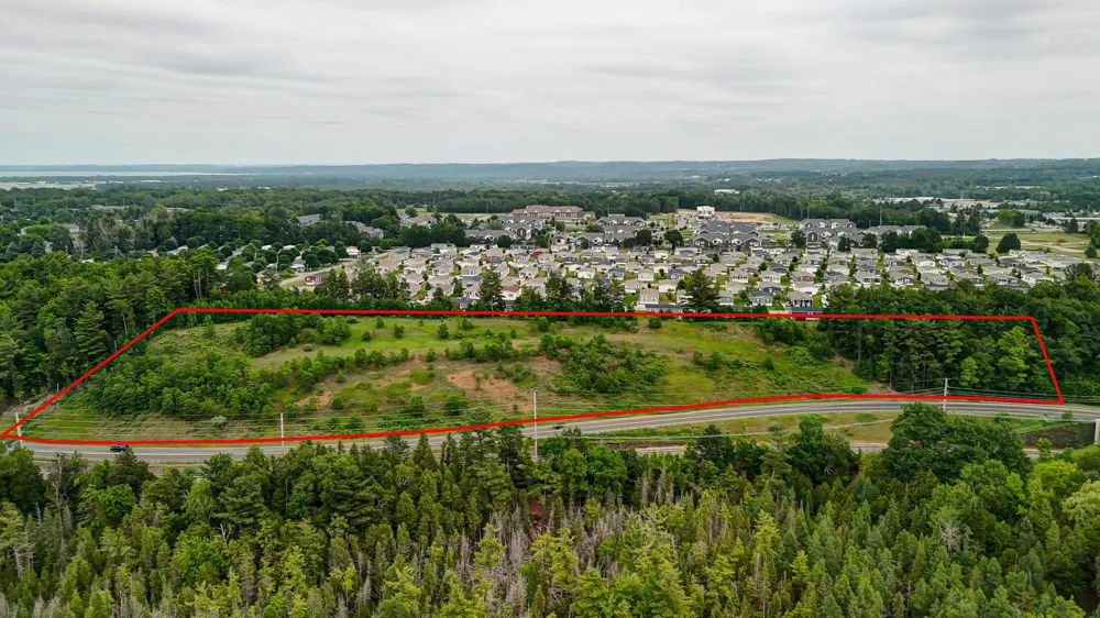 2050 Keystone Garfield Charter Township, MI 49686