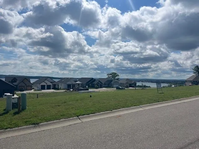 13785 S Celestial Ridge Elmwood Charter Township, MI 49684