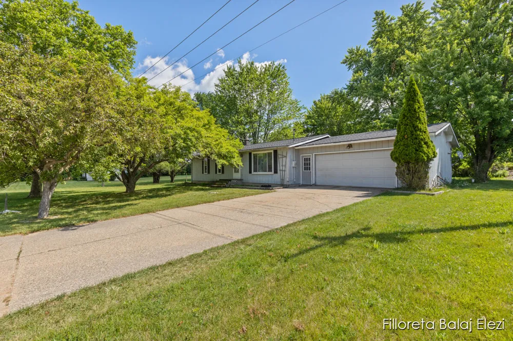 5640 Kraft Avenue SE Cascade Charter Township, MI 49512