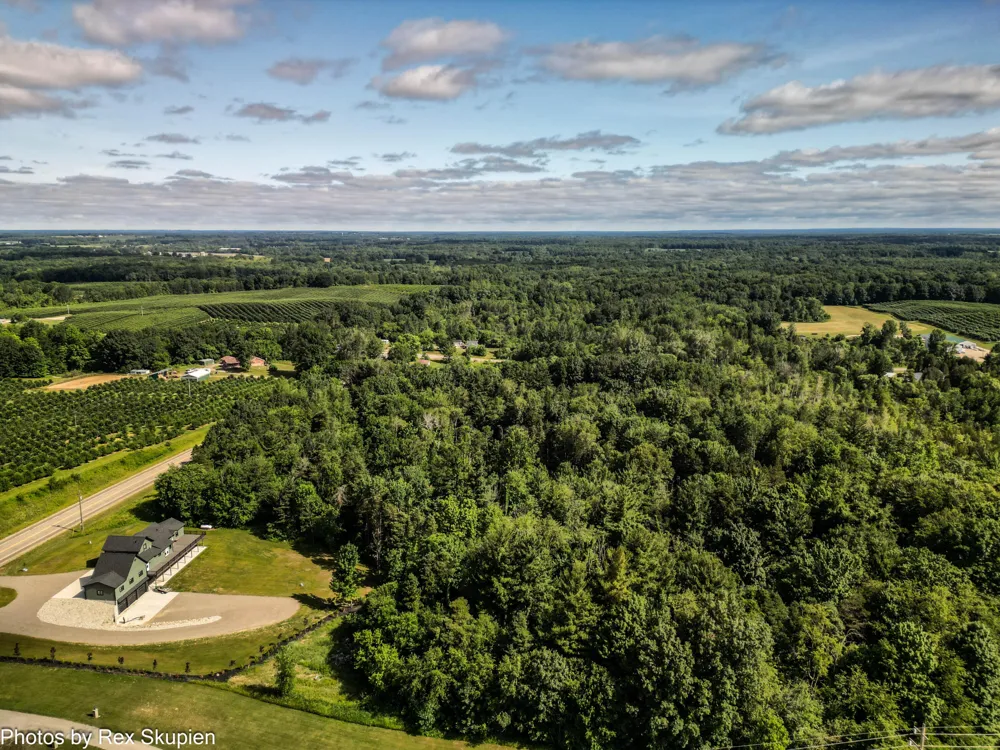 17090 Kenowa Avenue Tyrone Township, MI 49330
