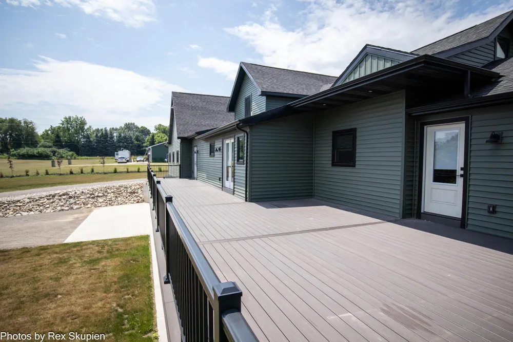 17090 Kenowa Avenue Tyrone Township, MI 49330