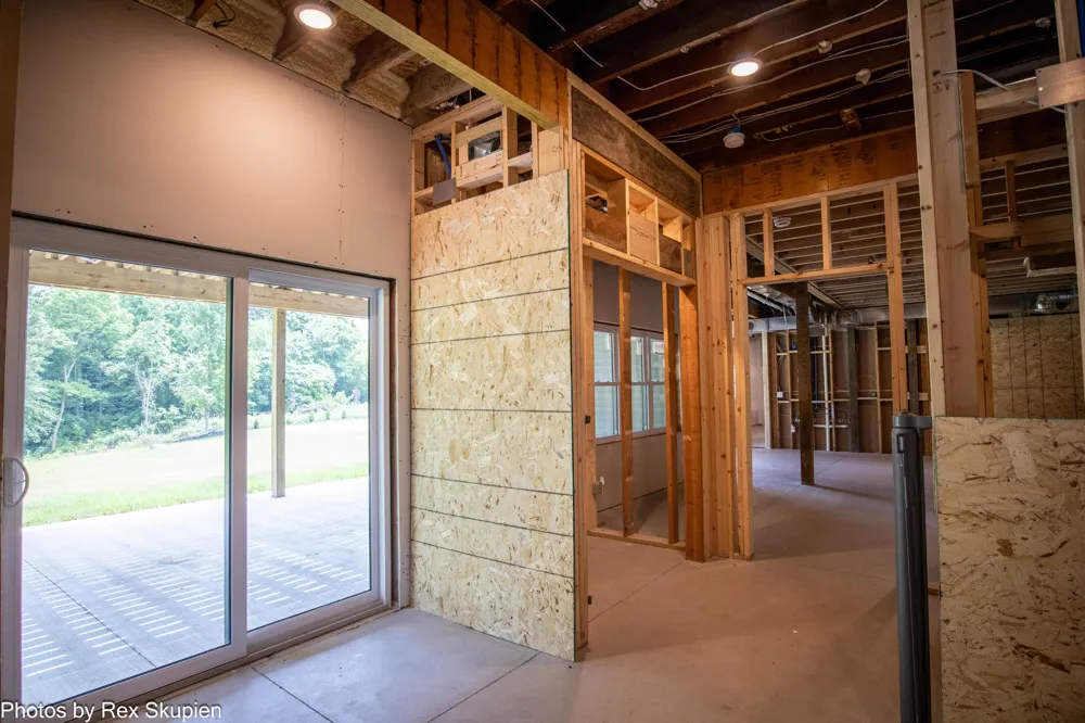 17090 Kenowa Avenue Tyrone Township, MI 49330