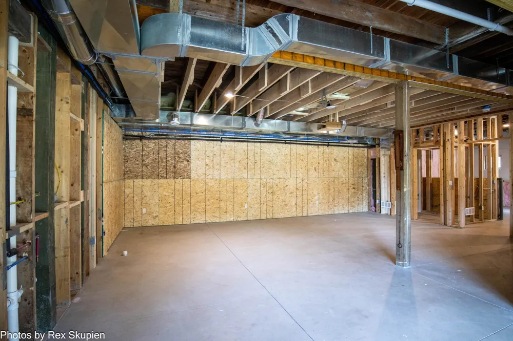 17090 Kenowa Avenue Tyrone Township, MI 49330