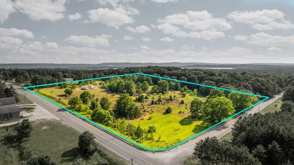 5896 Indian Hill Road Platte Township, MI 49640