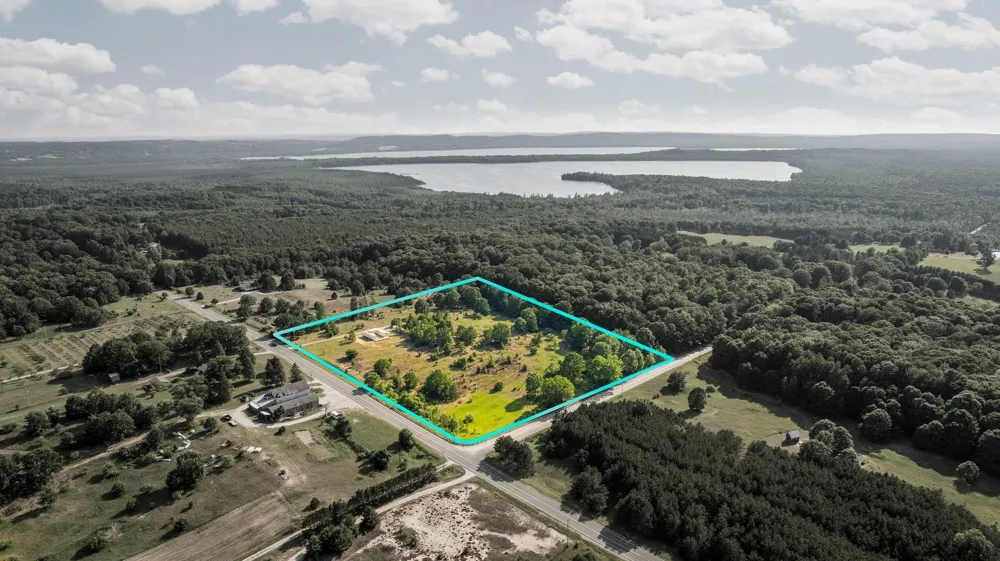 5896 Indian Hill Road Platte Township, MI 49640