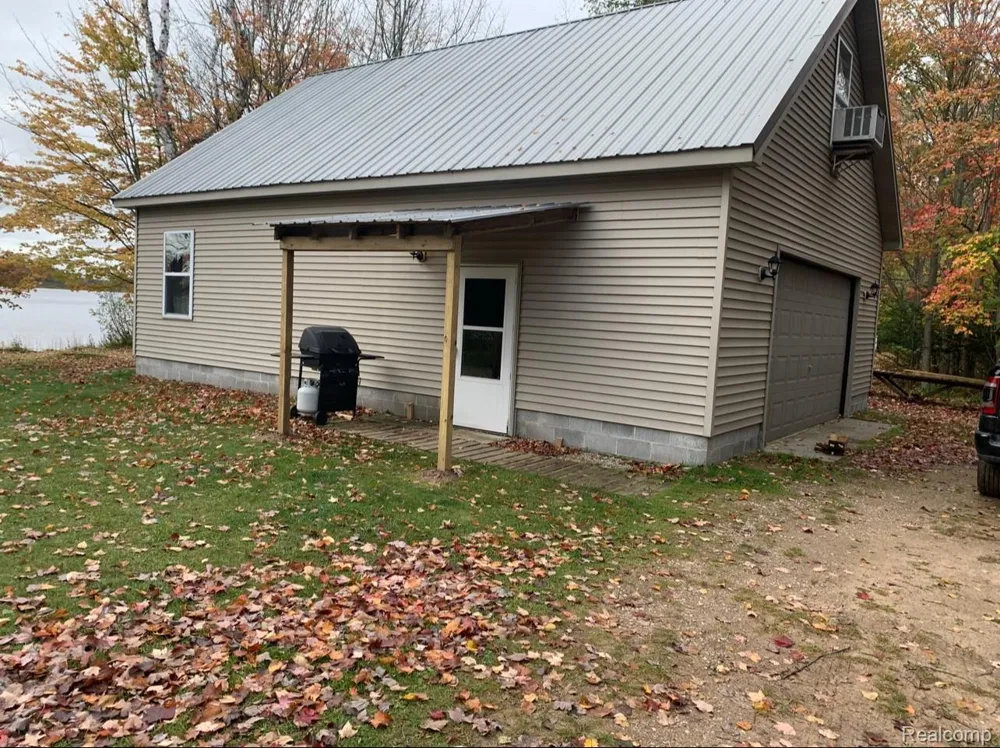 33902 W Birch Shores Drive Trout Lake Township, MI 49793