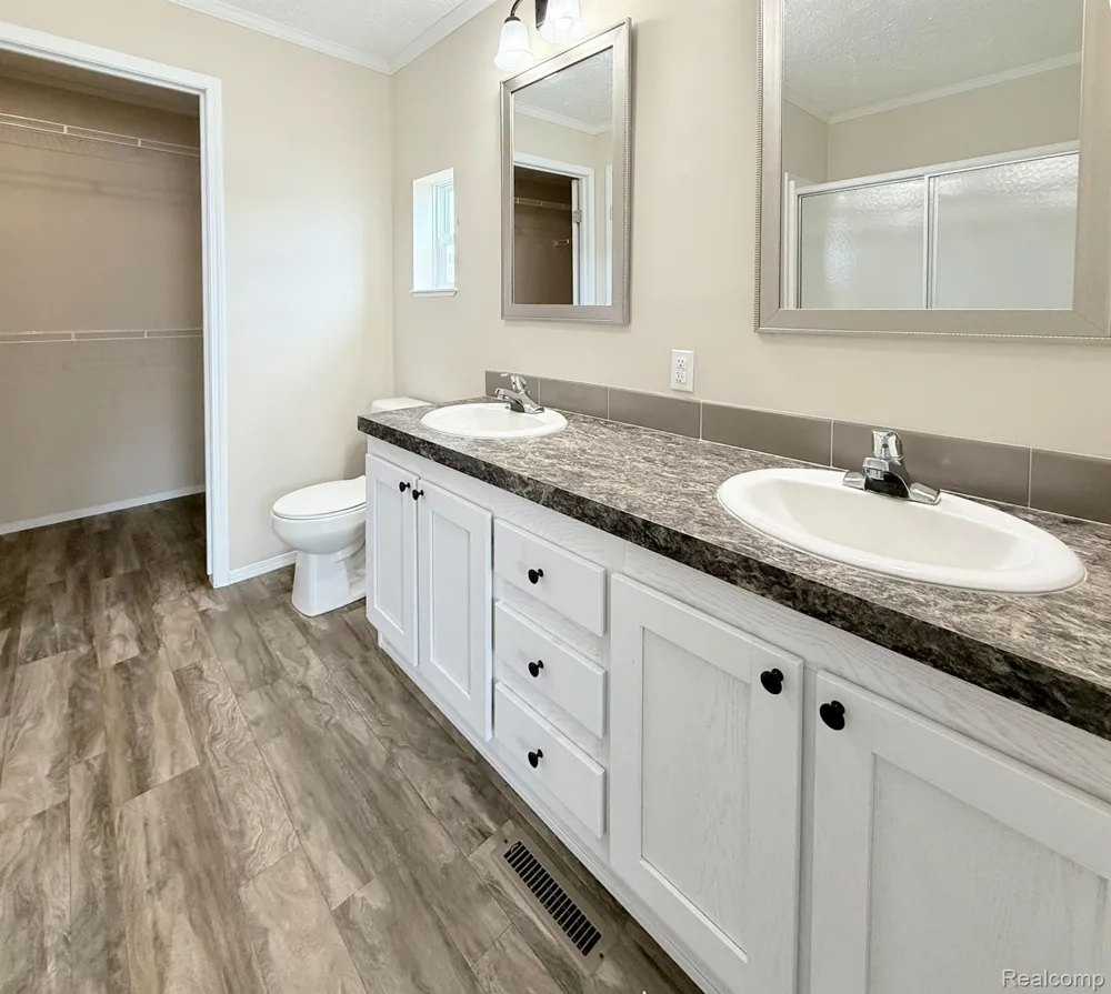 1190 Primrose Court Albion City, MI 49224