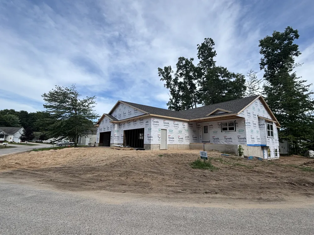 1516 W Addison Way Laketon Township, MI 49445