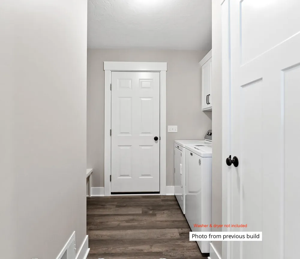 1516 W Addison Way Laketon Township, MI 49445