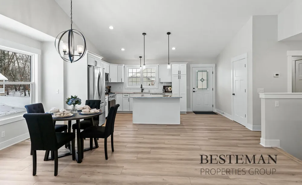 1516 W Addison Way Laketon Township, MI 49445