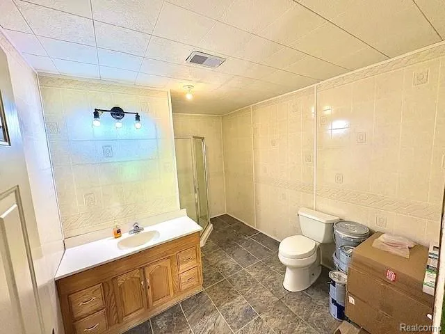 2095 M 140 Benton Harbor City, MI 49022
