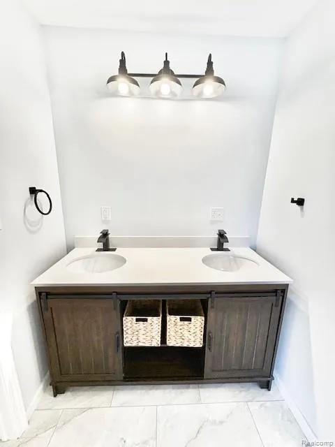 2095 M 140 Benton Harbor City, MI 49022