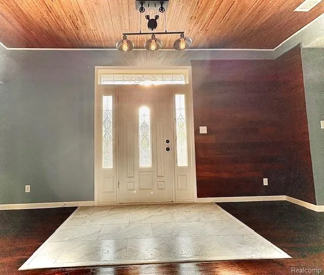 2095 M 140 Benton Harbor City, MI 49022