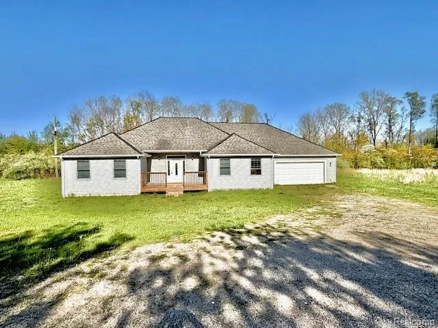 2095 M 140 Benton Harbor City, MI 49022