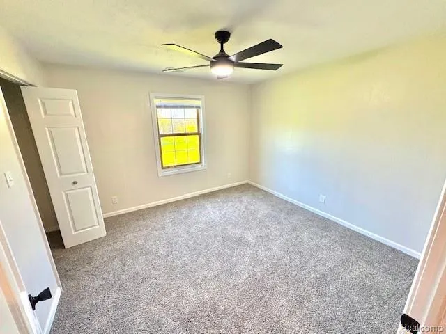 2095 M 140 Benton Harbor City, MI 49022