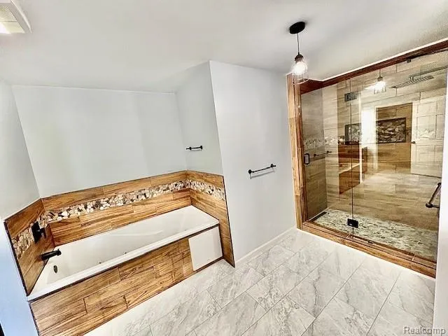 2095 M 140 Benton Harbor City, MI 49022