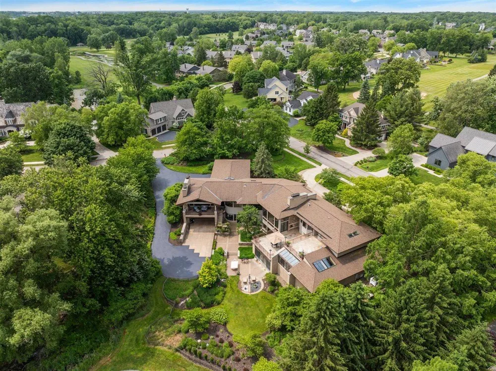 1878 Watermark Drive SE Cascade Charter Township, MI 49546