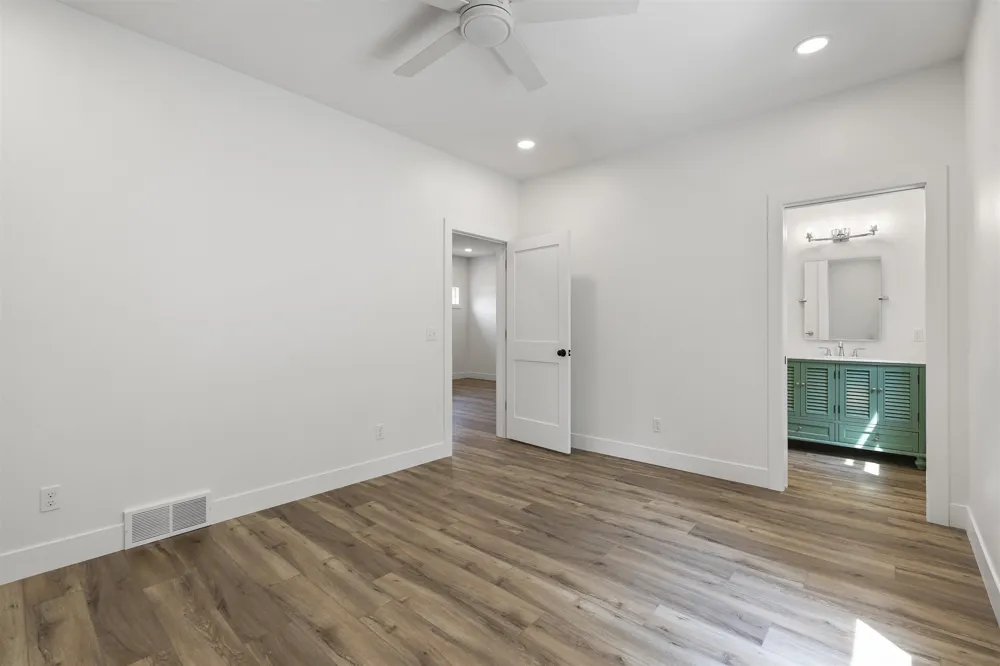 202 W Carpenter Street Charlevoix Township, MI 49720