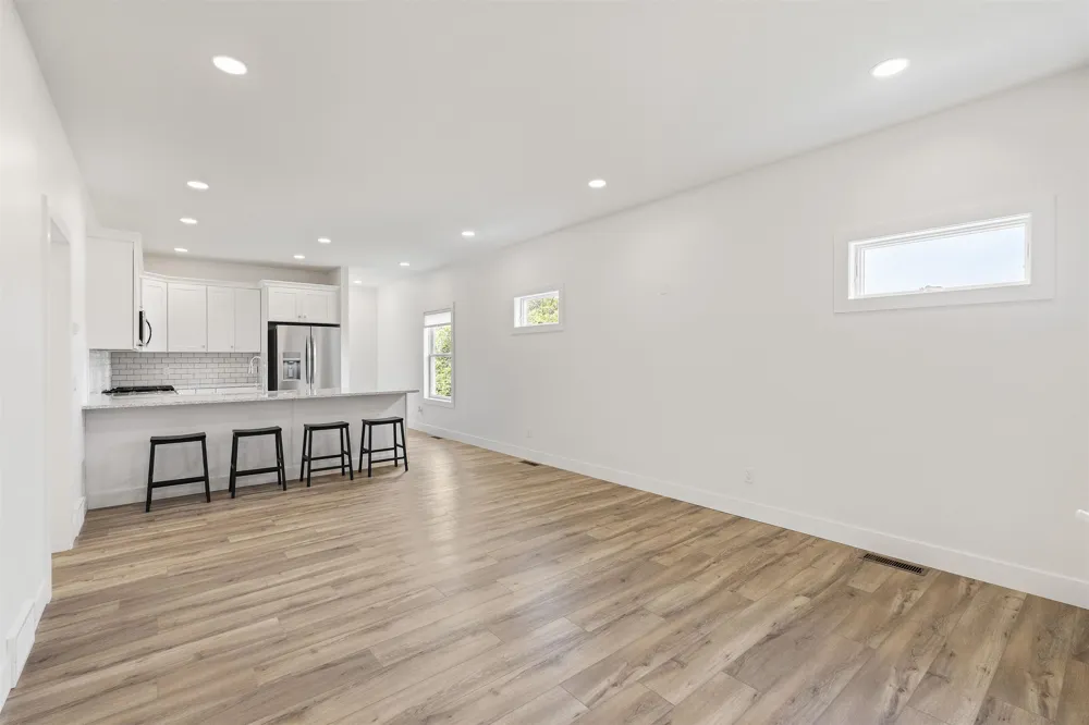 202 W Carpenter Street Charlevoix Township, MI 49720