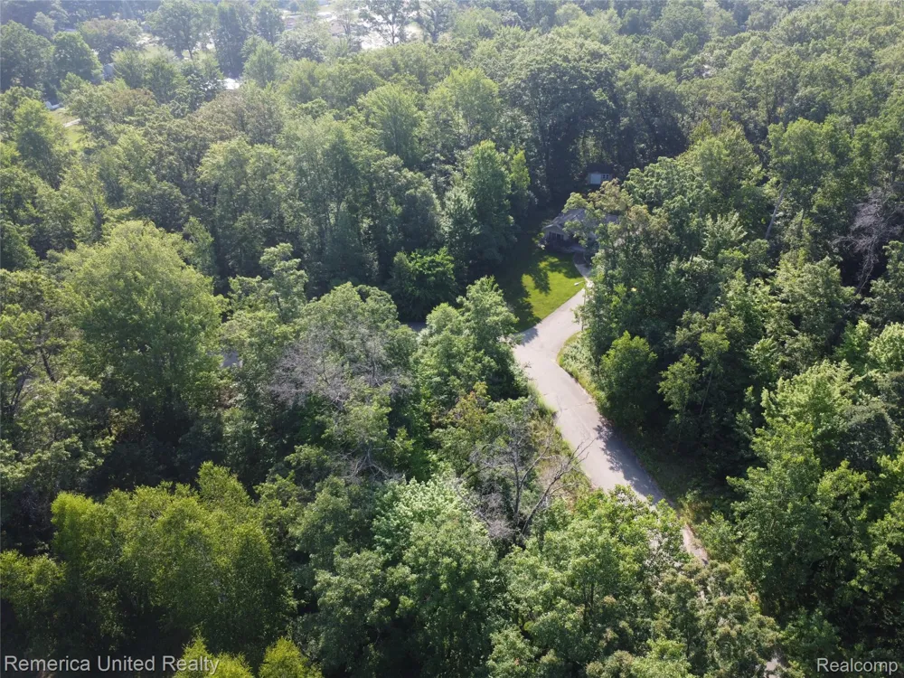 Pondside Dr Lot 16 Surrey Township, MI 48622