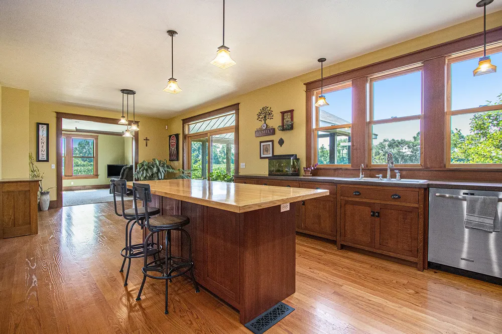2160 Portage Road Bertrand Township, MI 49120