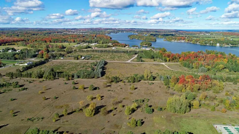 Silver Harbor Drive Blair Township, MI 49684