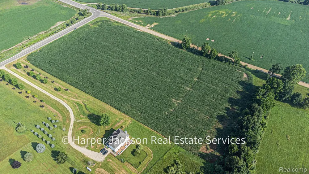 Fowlerville Conway Township, MI 48836