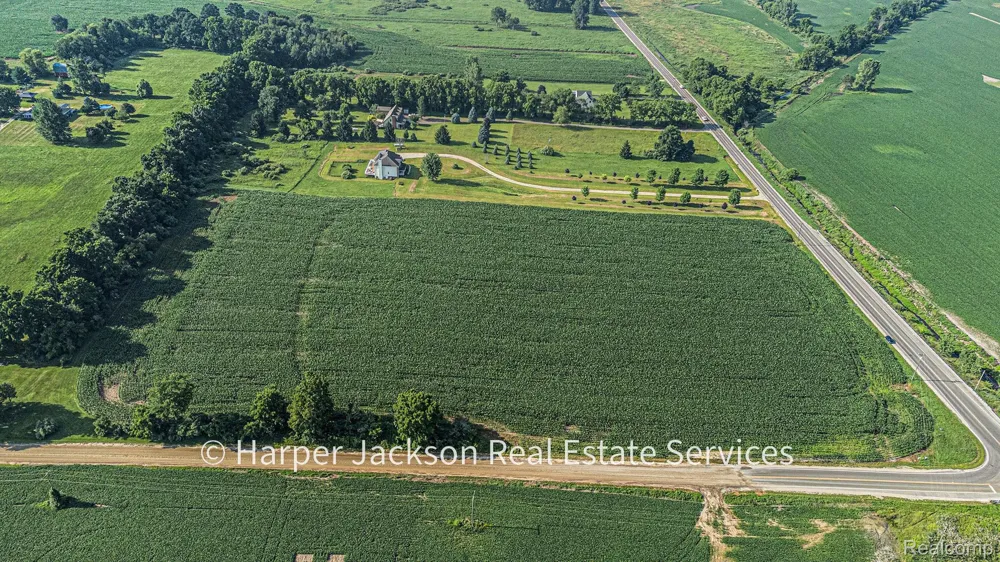Fowlerville Conway Township, MI 48836