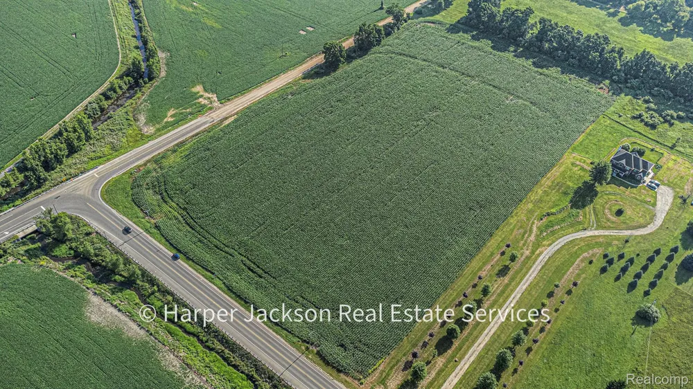 Fowlerville Conway Township, MI 48836