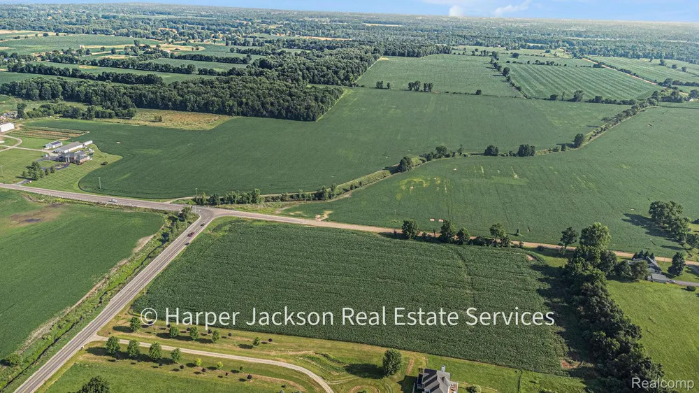 Fowlerville Conway Township, MI 48836