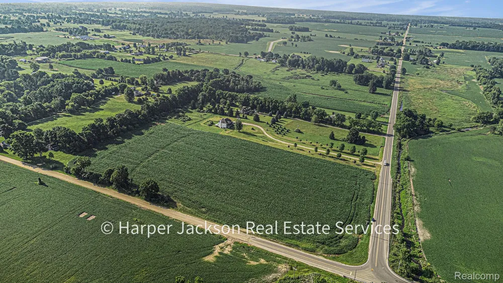 Fowlerville Conway Township, MI 48836