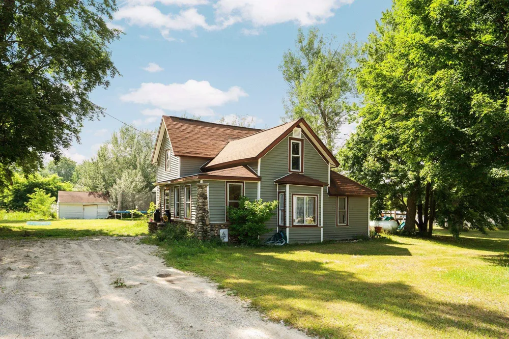 6531 35 ROAD Greenwood Township, MI 49663
