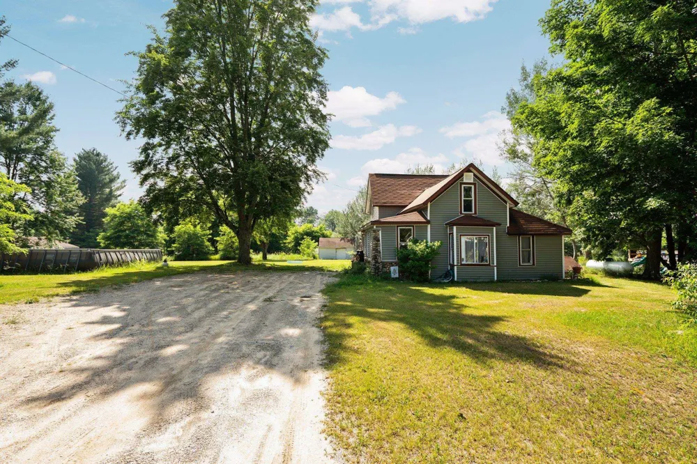 6531 35 ROAD Greenwood Township, MI 49663