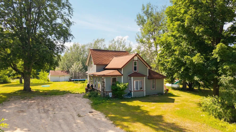 6531 35 ROAD Greenwood Township, MI 49663