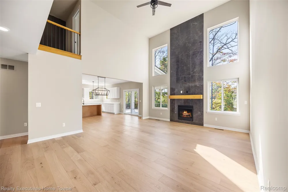 35962 Cascade Drive New Baltimore City, MI 48047