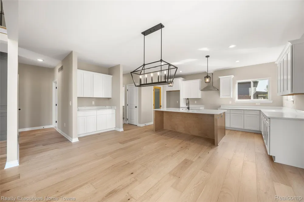 35962 Cascade Drive New Baltimore City, MI 48047