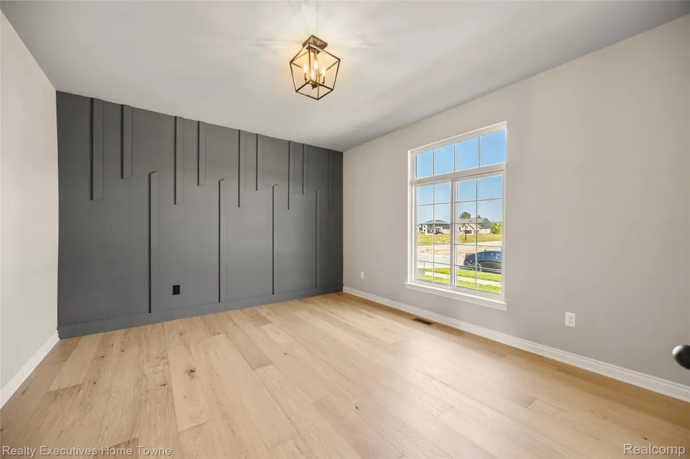 35962 Cascade Drive New Baltimore City, MI 48047