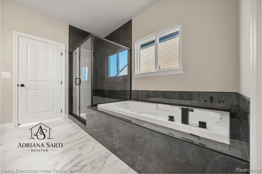 35962 Cascade Drive New Baltimore City, MI 48047