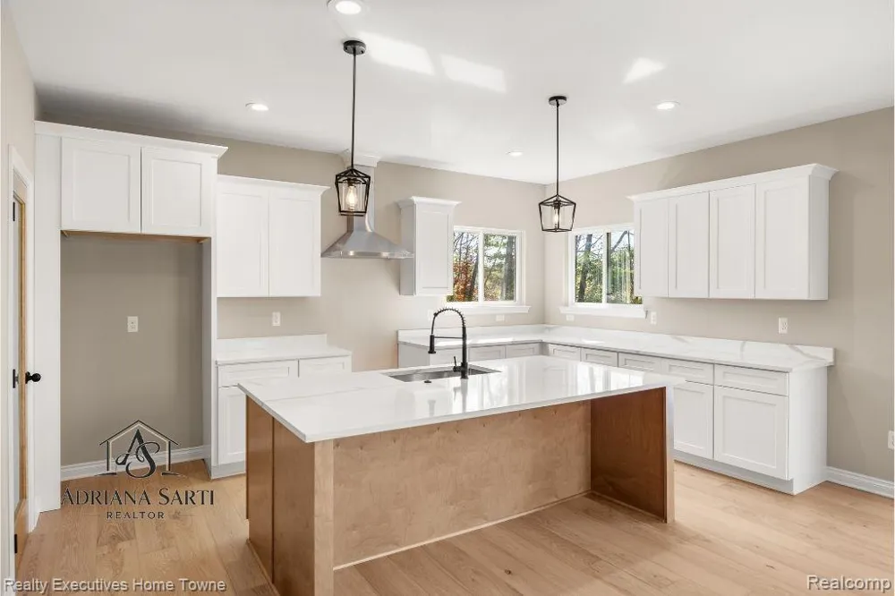 35962 Cascade Drive New Baltimore City, MI 48047