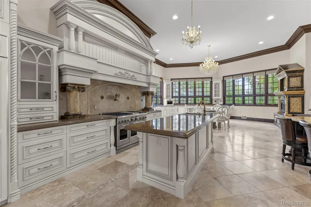 18585 Sheldon Road Northville City, MI 48168