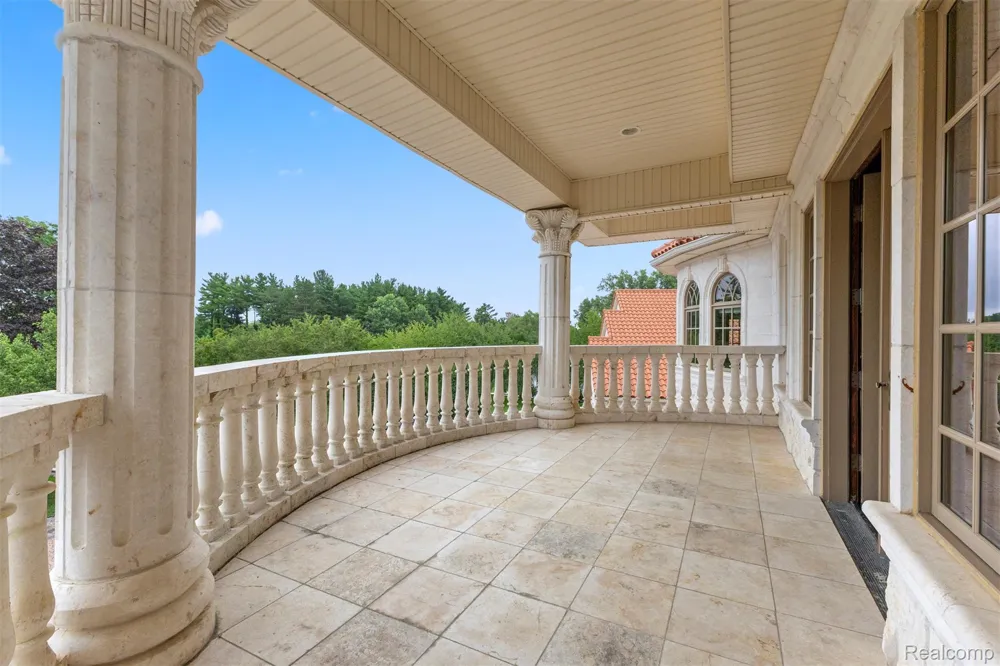 18585 Sheldon Road Northville City, MI 48168