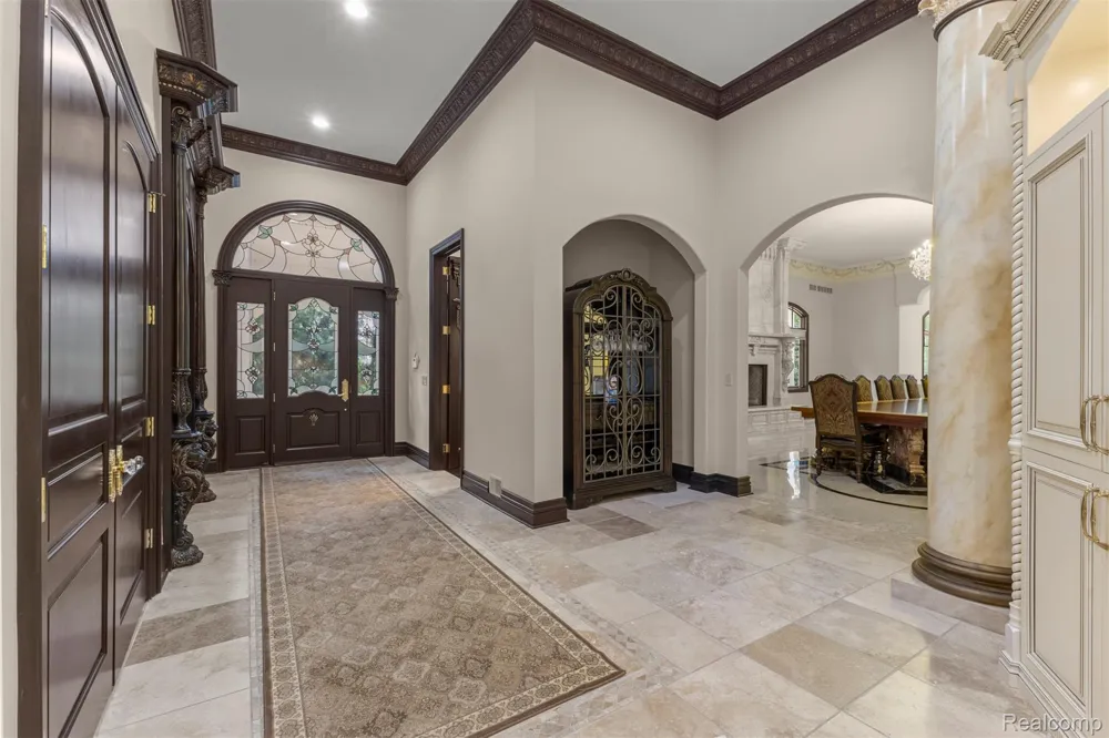 18585 Sheldon Road Northville City, MI 48168