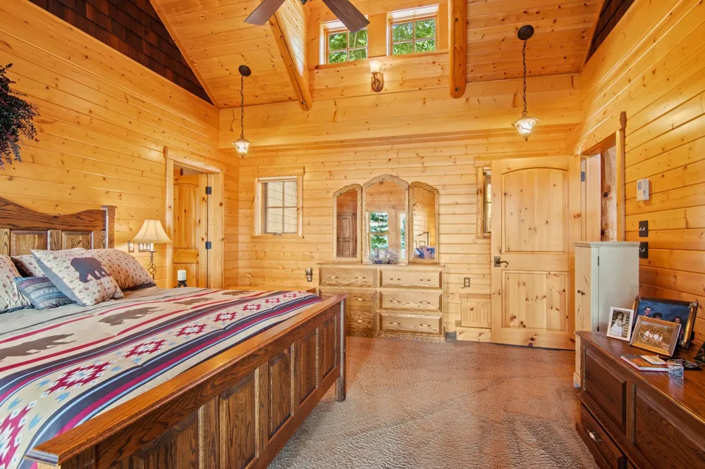 8739 Skegemog Point Road Whitewater Township, MI 49690