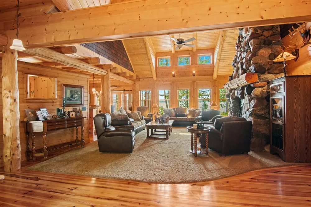8739 Skegemog Point Road Whitewater Township, MI 49690