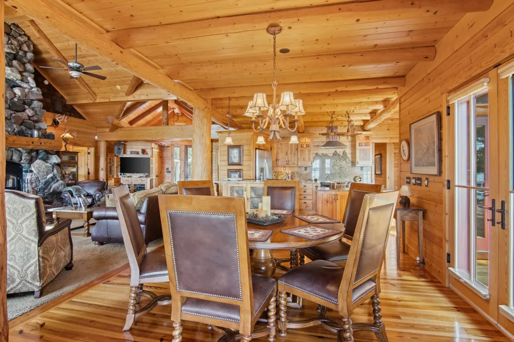 8739 Skegemog Point Road Whitewater Township, MI 49690